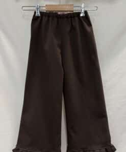 PANTALÓN VOLANTE TURÍN MARRÓN CHOCOLATE